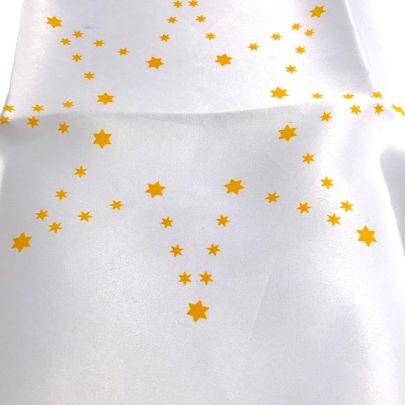 Violet Linen Incorporated Seasonal Christmas Table Topper - Picture 6 of 7